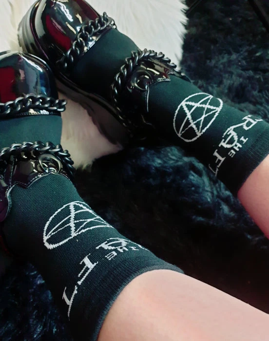 The Craft | CREW SOCKS BESERK X THE CRAFT Halloween The Craft | CREW SOCKS -VERA’S EYECANDY Shop 22 02 15 14 26 40