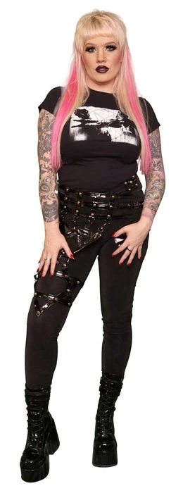 BESERK X THE CRAFT Halloween The Craft: Light As A Feather | FITTED T-SHIRT - Image 3