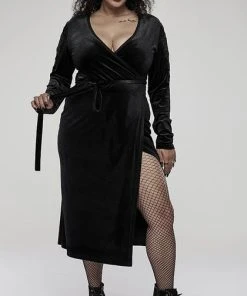 PUNK RAVE All Cunning | VELVET DRESS [PLUS SIZE] -VERA’S EYECANDY Shop DQ 583LQF 4 1e7c8822 5729 46c3 aa06 e087ae428ba6 700x700