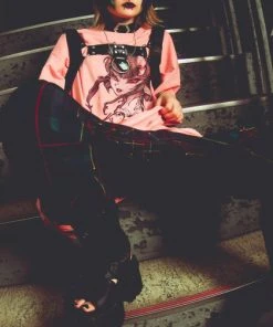 INVASION CLUB Anime & Manga Chrysalis [Pink] | T-SHIRT