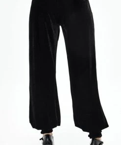 DEVIL FASHION All Alabasta Velvet | HAREM PANTS -VERA’S EYECANDY Shop PT123 3 8c1386d4 9466 4001 b2bd 9cca7faddfb3 700x700