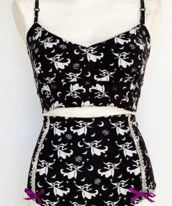 BONSAI KITTEN The Nightmare Before Christmas A Ghoul’s Best Friend | TWINSET 6 BONSAI KITTEN The Nightmare Before Christmas A Ghoul’s Best Friend | TWINSET -VERA’S EYECANDY Shop bonsai kitten retro ghoul s best friend twinset 3 7692f245 9346 4d9a b256 fa8b36228168 700x700