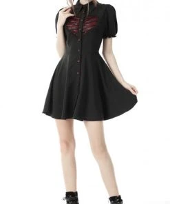DARK IN LOVE All Emily Heart [Black/Red] | BUTTON-UP DRESS -VERA’S EYECANDY Shop dark in love gothic rope red heart button dress 5 920362bf 6655 45bb bf4c 3961f7ae2822 700x700