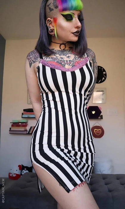 FOREST INK All Ghost | LACE DRESS* - Image 2