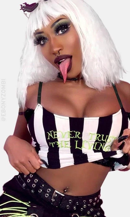 Never Trust The Living | TOP FOREST INK Beetlejuice Never Trust The Living | TOP -VERA’S EYECANDY Shop forest ink never trust the living top