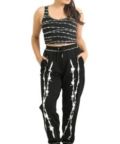 HELL BUNNY Techwear Barbed Wire | JOGGERS 5 HELL BUNNY Techwear Barbed Wire | JOGGERS -VERA’S EYECANDY Shop hell bunny barbed wire joggers 1 650d096d 3b08 4c7a 914d 717291c1d072 700x700