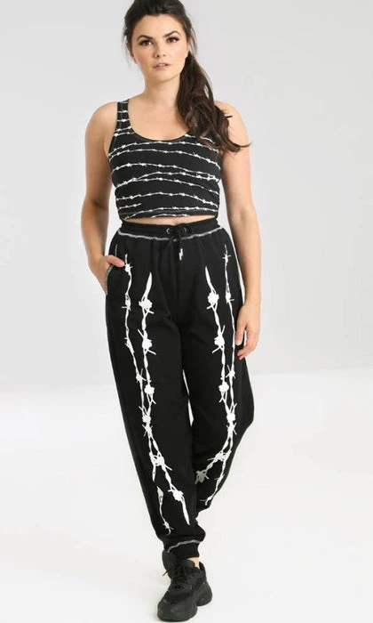 Barbed Wire | JOGGERS HELL BUNNY Techwear Barbed Wire | JOGGERS -VERA’S EYECANDY Shop hell bunny barbed wire joggers 4 2c9689be a393 43e8 8ac4