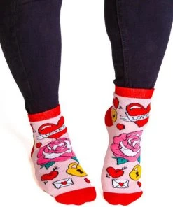 HOMEWARES Valentines F**king Love You | SOCKS -VERA’S EYECANDY Shop homewares fcking love you feet speak socks 3 a29df905 0a40 46c6 acbf 7464746748d3 700x700