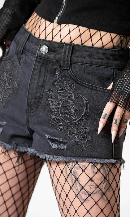 Alchemille | DENIM SHORTS KILLSTAR The Moon Alchemille | DENIM SHORTS -VERA’S EYECANDY Shop killstar alchemille denim shorts 2 2426f315 4598 4b6a ba01