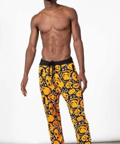 KILLSTAR Halloween Creep It Real | SWEATPANTS -VERA’S EYECANDY Shop killstar creep it real sweatpants 2 f8cc1777 2d16 4823 8f7d 766d602361ad 700x700