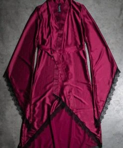 KILLSTAR All Deadly Daze [Blood] | SATIN ROBE* -VERA’S EYECANDY Shop killstar deadly daze blood satin robe 10 f56fb3ff 0875 4fd4 a072 b23bdd4ab006 700x700