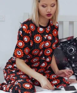 KILLSTAR Pentacles & Pentagrams Gloom Garden | T-SHIRT*