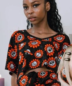 KILLSTAR Pentacles & Pentagrams Gloom Garden | V-NECK CROP TOP -VERA’S EYECANDY Shop killstar gloom garden v neck crop top 2 68daf32a 3290 4d15 b79f e318437a9639 700x700