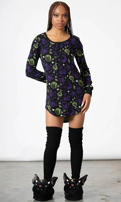 Magic Laze | SLEEP DRESS KILLSTAR All Magic Laze | SLEEP DRESS -VERA’S EYECANDY Shop killstar magic laze sleep dress 2 09171b2a 3031 4041 b945