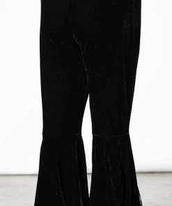 KILLSTAR All Marisol Velvet | BELL BOTTOMS* 11 KILLSTAR All Marisol Velvet | BELL BOTTOMS* -VERA’S EYECANDY Shop killstar marisol velvet bell bottoms 9 89f2b2d6 dd14 44cb 940b a698a4543de6 700x700