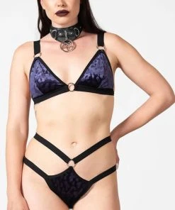 KILLSTAR Fetish Wicked Game [Plum] | BRALET -VERA’S EYECANDY Shop killstar wicked game plum bralet 4 39af7ce7 ce35 4647 8ae7 a03a58685002 700x700