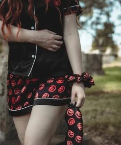 LIVELY GHOSTS Halloween Nocturnal Autumn | SLEEPWEAR SET` -VERA’S EYECANDY Shop lively ghosts nocturnal autumn sleepwear set 11 700x700