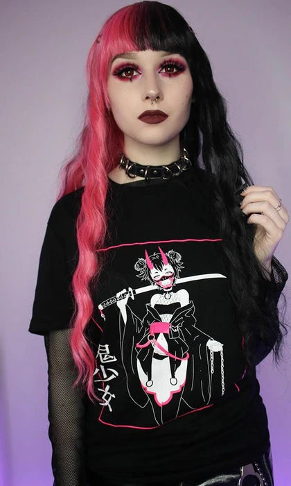 PASTEL PIXIE Anime & Manga Oni Girl | TEE