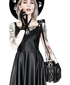 RESTYLE The Moon Crescent Laser Cut | MINI DRESS 9 RESTYLE The Moon Crescent Laser Cut | MINI DRESS -VERA’S EYECANDY Shop restyle crescent laser cut mini dress 7 5a1d62a2 48b1 44ca 9620 4d88b5c5b783 700x700