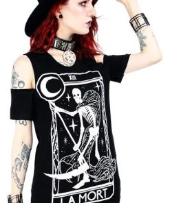 RESTYLE Halloween Death Tarot La Mort | T-SHIRT 4 RESTYLE Halloween Death Tarot La Mort | T-SHIRT -VERA’S EYECANDY Shop restyle death tarot t shirt 3 d64432c3 da0d 4090 95f6 a076edb42bf4 700x700
