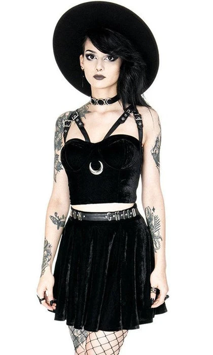 Moon Harness | TOP RESTYLE The Moon Moon Mesh | TOP -VERA’S EYECANDY Shop restyle moon harness top 11 2481fbc8 12aa 4a39 aab1