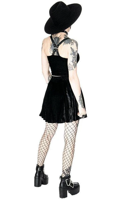 Moon Harness | TOP RESTYLE The Moon Moon Mesh | TOP -VERA’S EYECANDY Shop restyle moon harness top 14 23dc5d7e 2814 488f 8a14