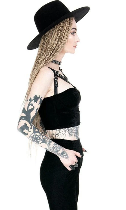 Moon Harness | TOP RESTYLE The Moon Moon Mesh | TOP -VERA’S EYECANDY Shop restyle moon harness top 4 c2671a78 1504 4d73 87fe