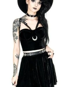 RESTYLE The Moon Moon Mesh | TOP 9 RESTYLE The Moon Moon Mesh | TOP -VERA’S EYECANDY Shop restyle moon harness top 8 df6c344d 780f 424d a7dd 0bc692669168 700x700