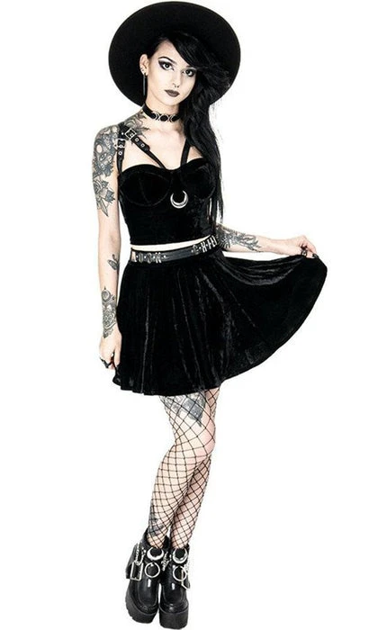 Moon Harness | TOP RESTYLE The Moon Moon Mesh | TOP -VERA’S EYECANDY Shop restyle moon harness top 9 fc82d65f 079c 487c b39b