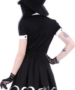 RESTYLE Corporate + Office Wear Symbol | SKIRT 12 RESTYLE Corporate + Office Wear Symbol | SKIRT -VERA’S EYECANDY Shop restyle symbol skirt 7 700x700