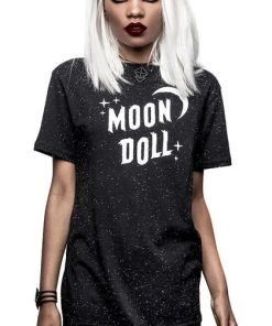 ROGUE AND WOLF The Moon MoonDoll | TEE -VERA’S EYECANDY Shop rogue and wolf moon doll tee 2 7d0fe828 f0c8 4122 9c5d bf5f2dd6a504 700x700