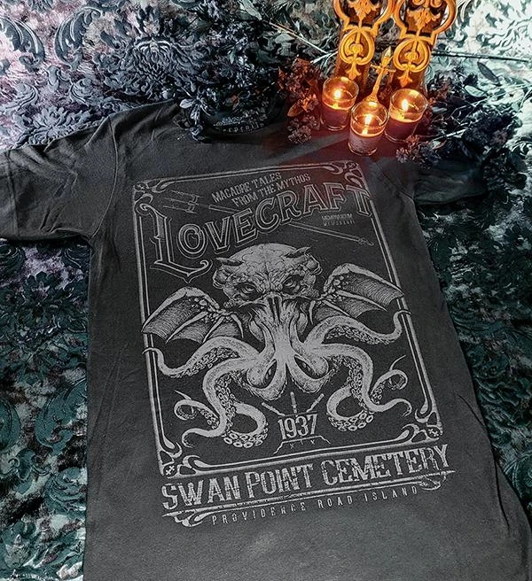 Lovecraft | TEE SERPENTINE Mens Clothing Lovecraft | TEE -VERA’S EYECANDY Shop serpentine lovecraft tee 3 3d2862cd f07b 419c b13b