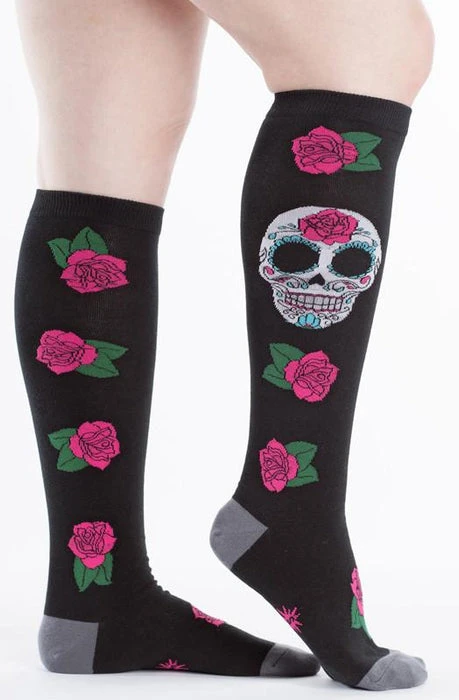 Sugar Skull | KNEE HIGH SOCKS SOCK IT TO ME Pastel Goth Sugar Skull | KNEE HIGH SOCKS -VERA’S EYECANDY Shop sock it to me sugar skull knee high socks