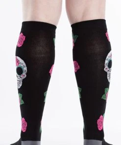 SOCK IT TO ME Pastel Goth Sugar Skull | KNEE HIGH SOCKS 6 SOCK IT TO ME Pastel Goth Sugar Skull | KNEE HIGH SOCKS -VERA’S EYECANDY Shop sock it to me sugar skull knee high socks 4 700x700