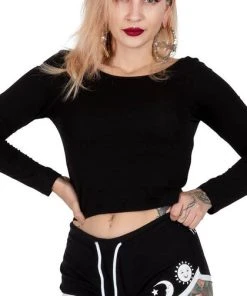 TOO FAST APPAREL The Moon Ouija Board | BOOTY SHORTS 7 TOO FAST APPAREL The Moon Ouija Board | BOOTY SHORTS -VERA’S EYECANDY Shop too fast apparel ouija board booty shorts 5 700x700